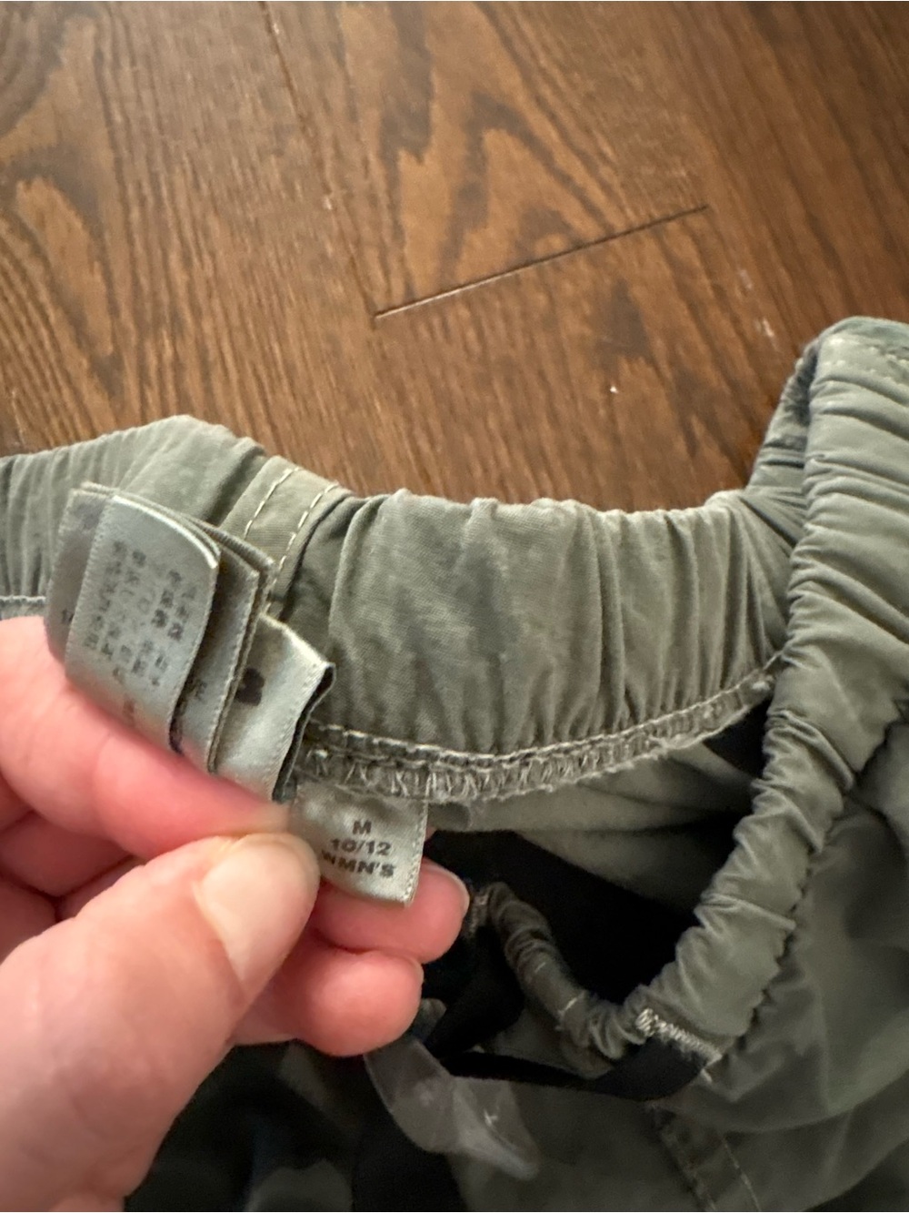 Women’s Olive Green Cargo Jogger Pants with Drawstring Waist - Picture 4 of 6